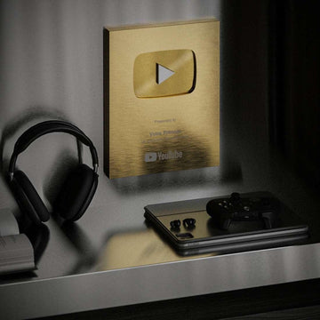 trophée youtube, awardly, trophée youtube personnalisable, cadre, decoration d'interieur, cadre personnalisable, displate youtube, displate décoration d’interieur